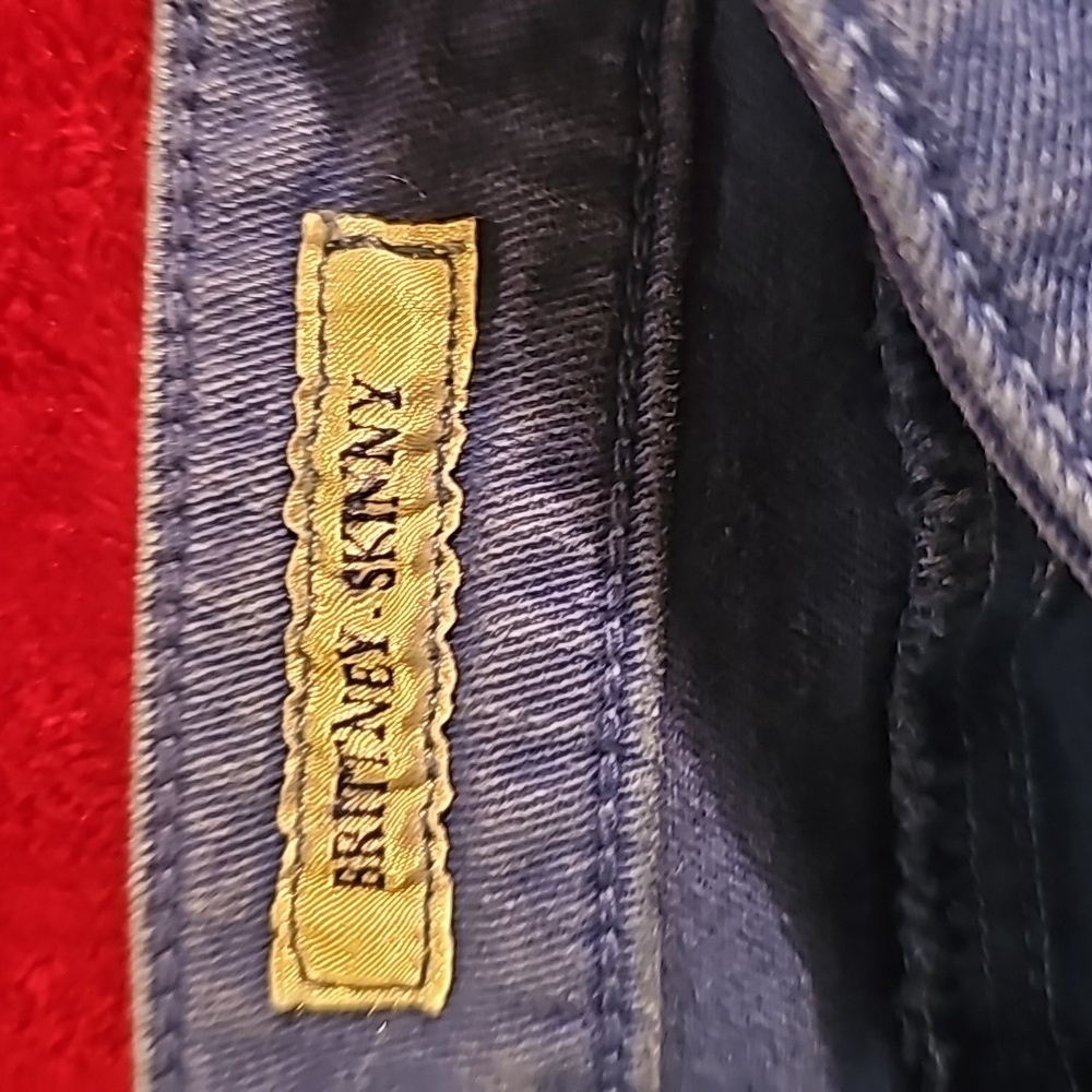 Woman's Guess Jeans, size 32, blue jeans - Picture 5 of 10